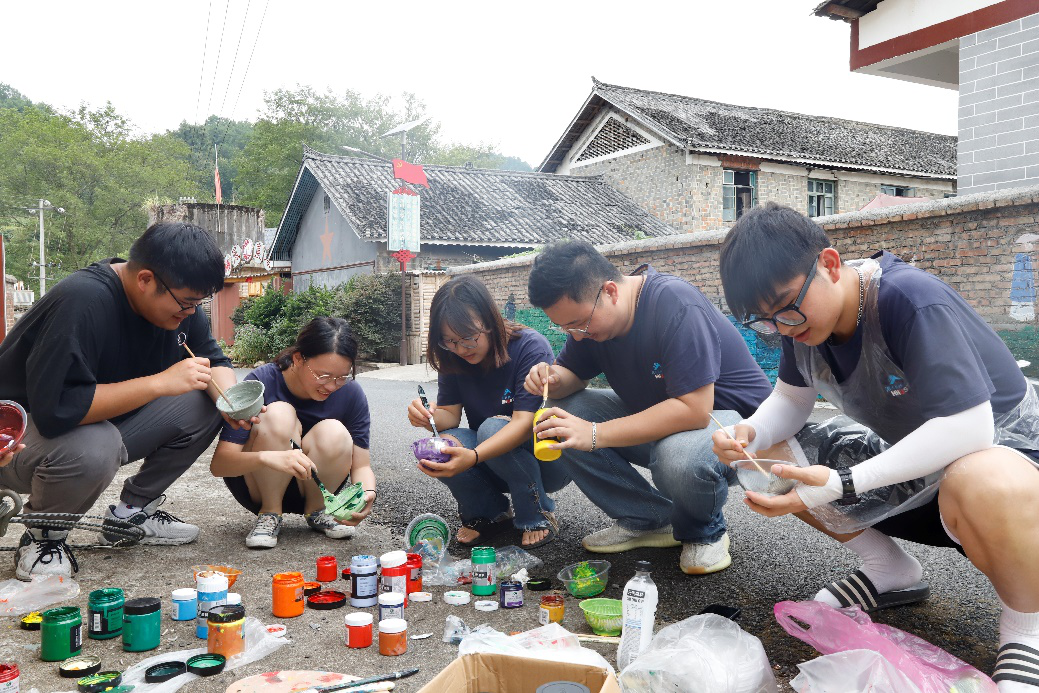 afbeb760f54e4befafe08c629e92f7c4.png 三下鄉(xiāng)57.png