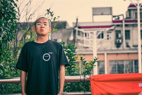 8c4df64e6a77485eaafe3345ab82965e.jpg 1.jpg