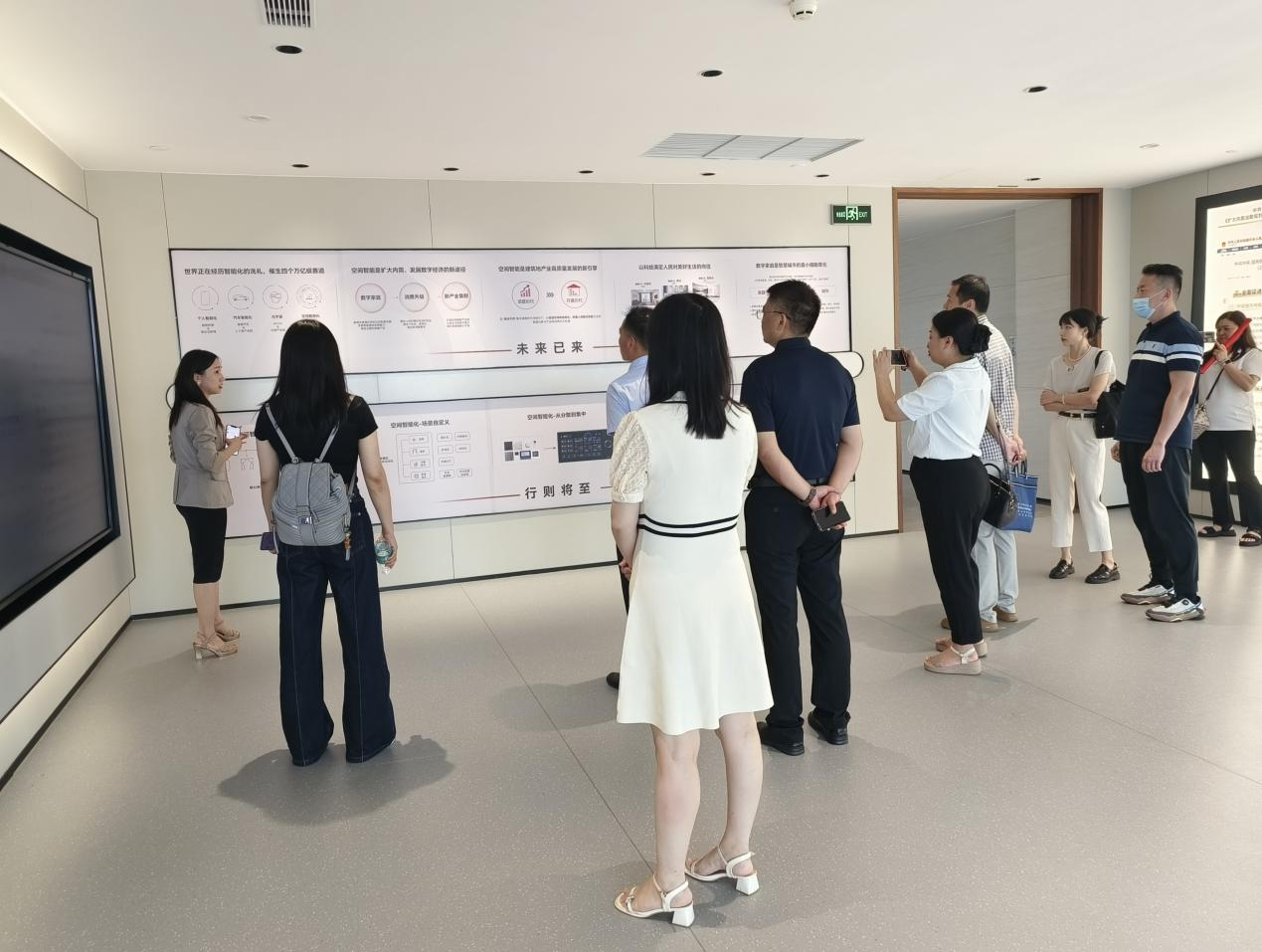 4cf0b7effed1462982385cdd1fa84938.png 4cf0b7effed1462982385cdd1fa84938.png