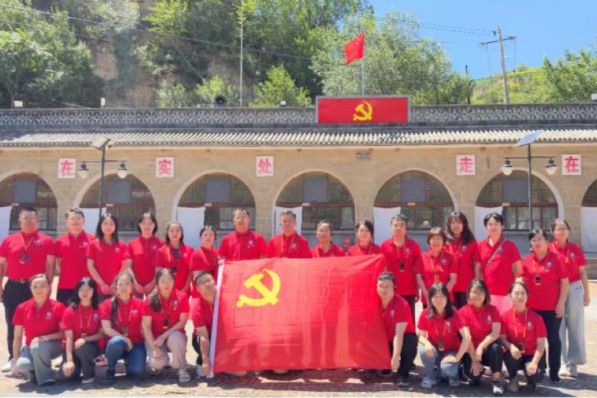 455b13895e524994a328aed79dfb692d.jpg 455b13895e524994a328aed79dfb692d.jpg